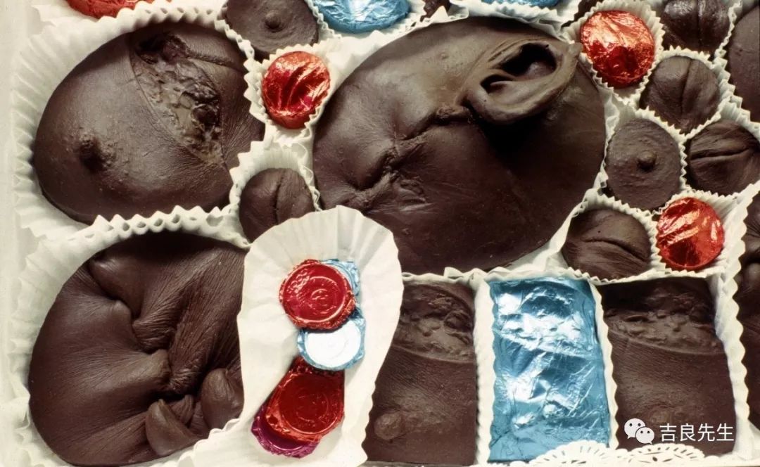 太荒诞了!这些时尚界的广告玩很大!