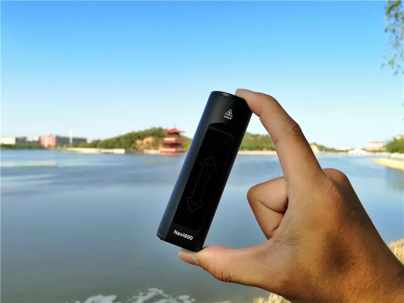 夜骑装备丨小身材多功能大实用Navi600骑行电筒评测