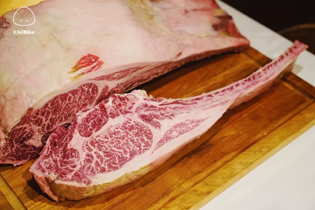 一周吃饭居然花掉1万块?!真是胆子肥了