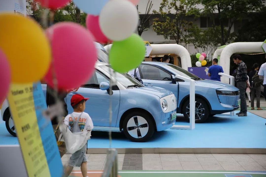 欧拉r1汽车官方报价,欧拉r1最低售价