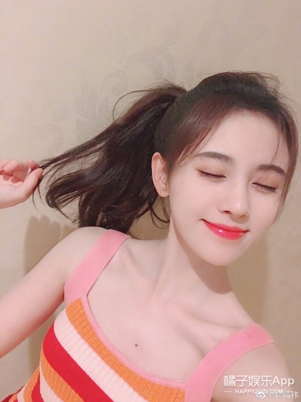 迪丽热巴欧阳娜娜双子座,欧阳娜娜和迪丽热巴互动