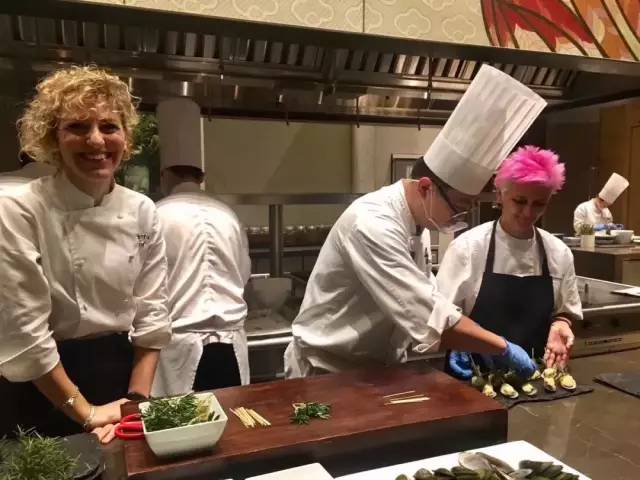 十大建议买的不粘锅,我买过的不粘锅炒菜锅