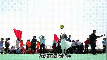燃爆全场中国女足,唐山人为中国女足加油快闪
