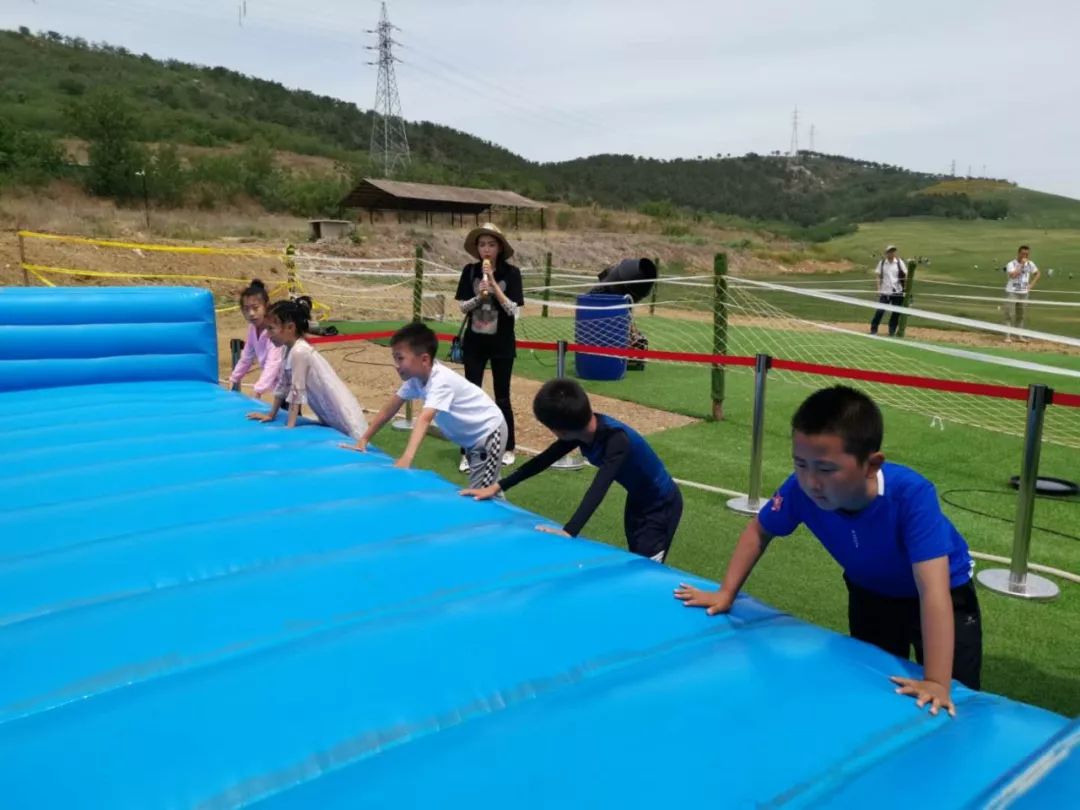 久等啦！看看有没有你家小宝贝的照片，六一大回顾，活动嗨翻天