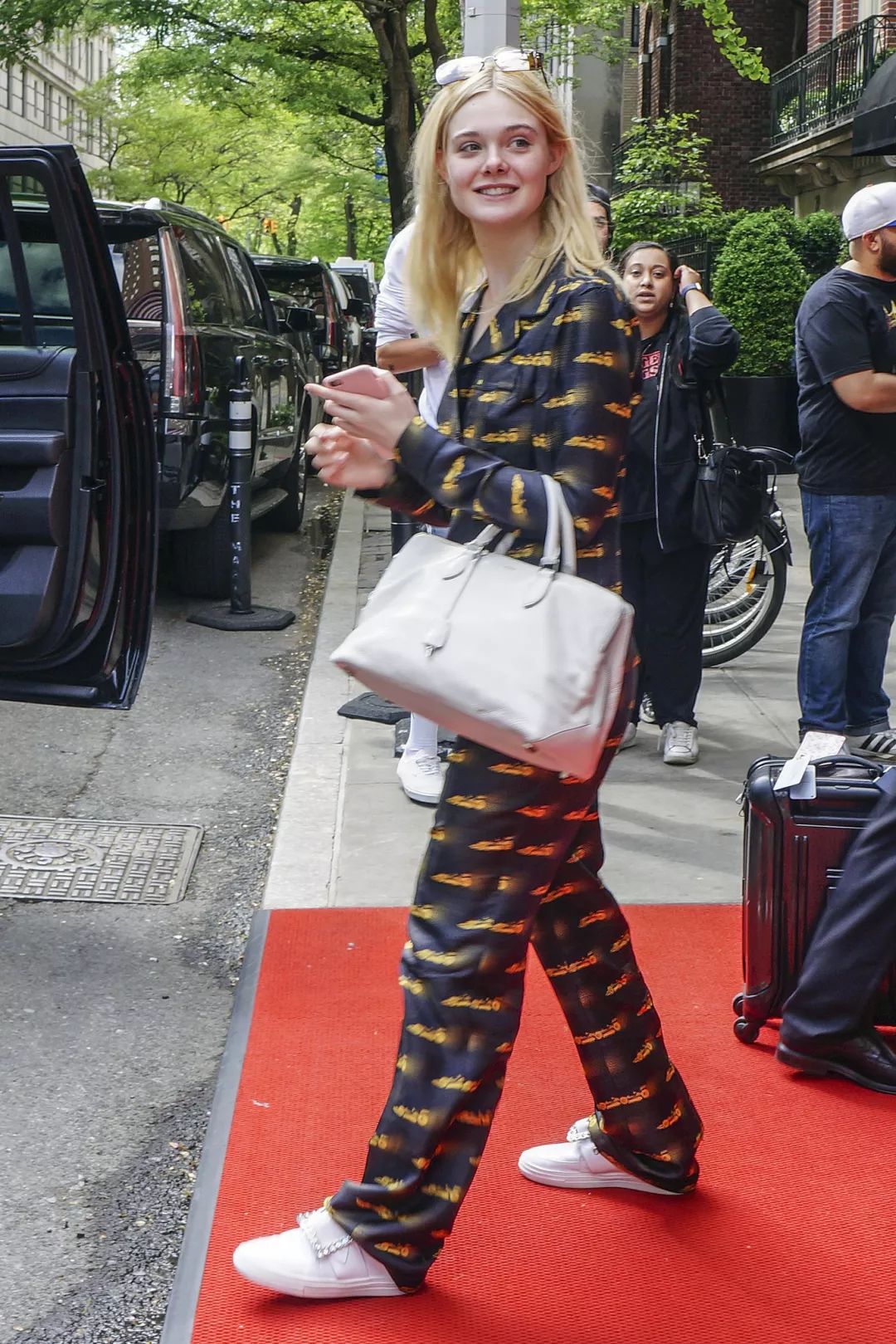 最实用的秋冬款睡衣,丝绸睡衣春夏搭配