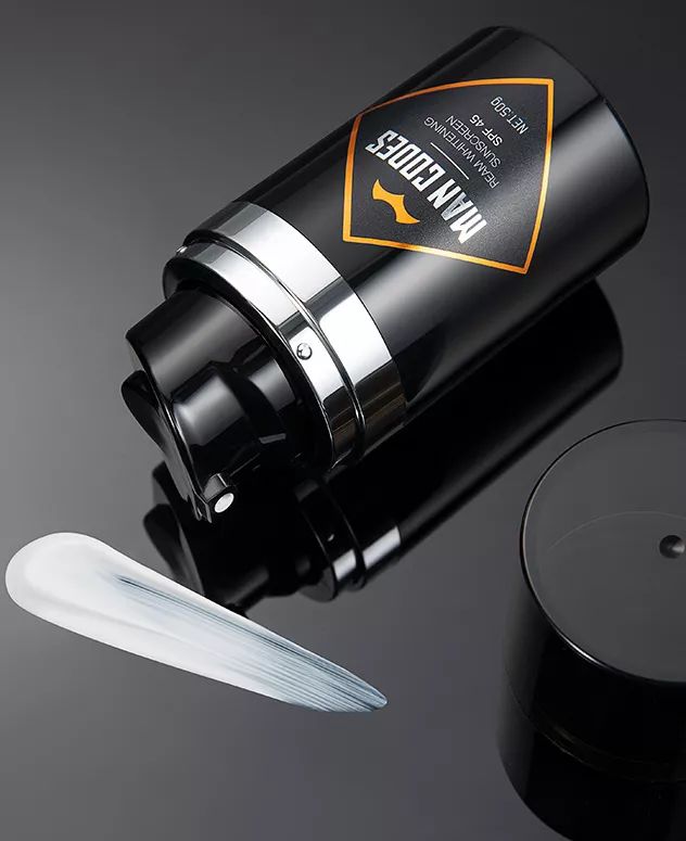 晒一天太阳就黑了怎样变白,暴晒一天晒黑了