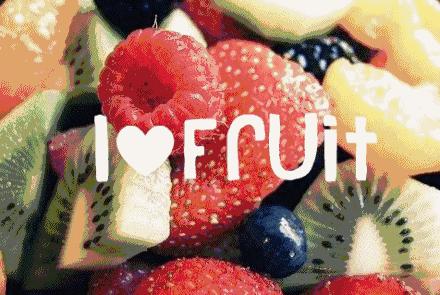 请分别分析蔬菜和水果的营养价值,各种水果的营养价值及功效汇总表