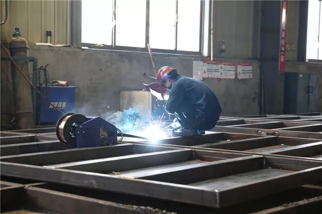 一场翻身仗,打造石墨新产业材料基地