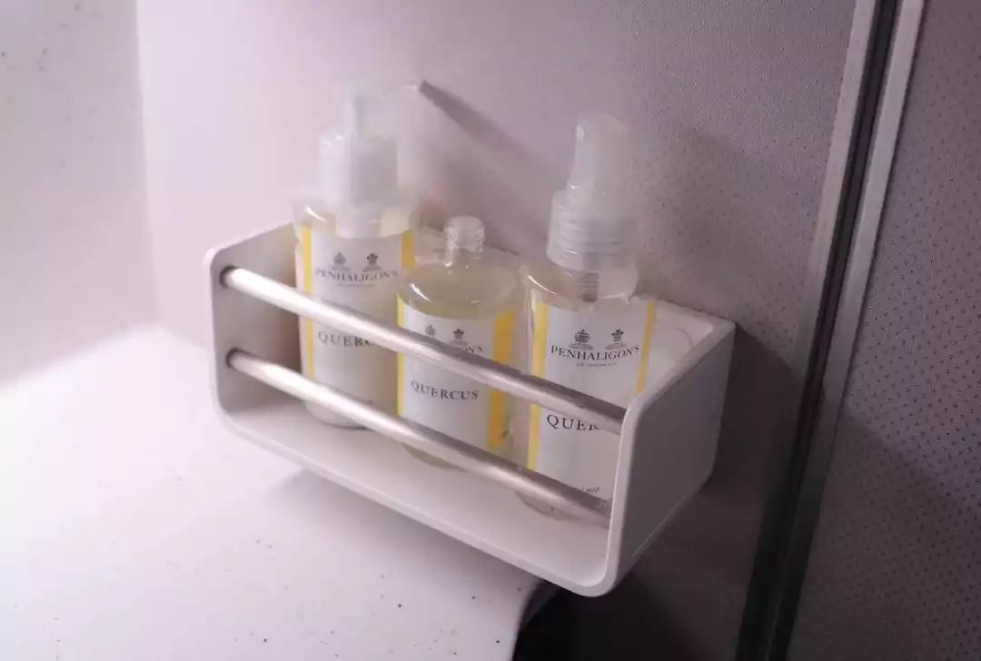 体验19个小时飞机,体验时间最长的航班