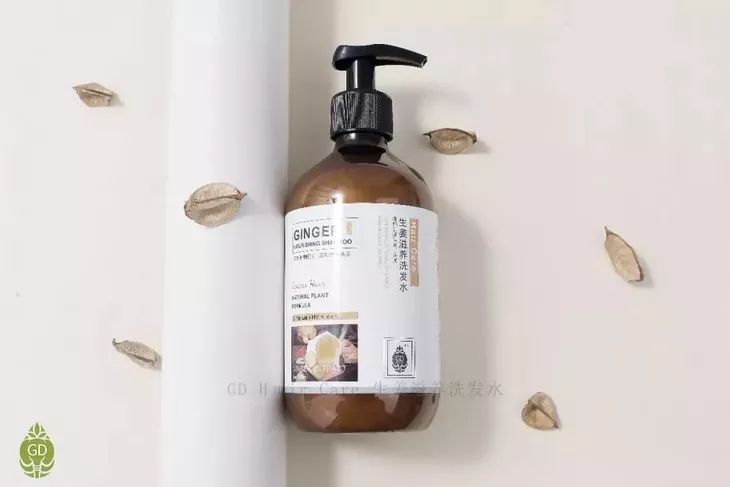 你的头发一天一次还长吗,你的头发那么长不会掉下来吗