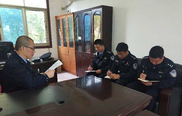 霸得蛮耐得烦不怕死什么意思,霸得蛮耐得烦出处