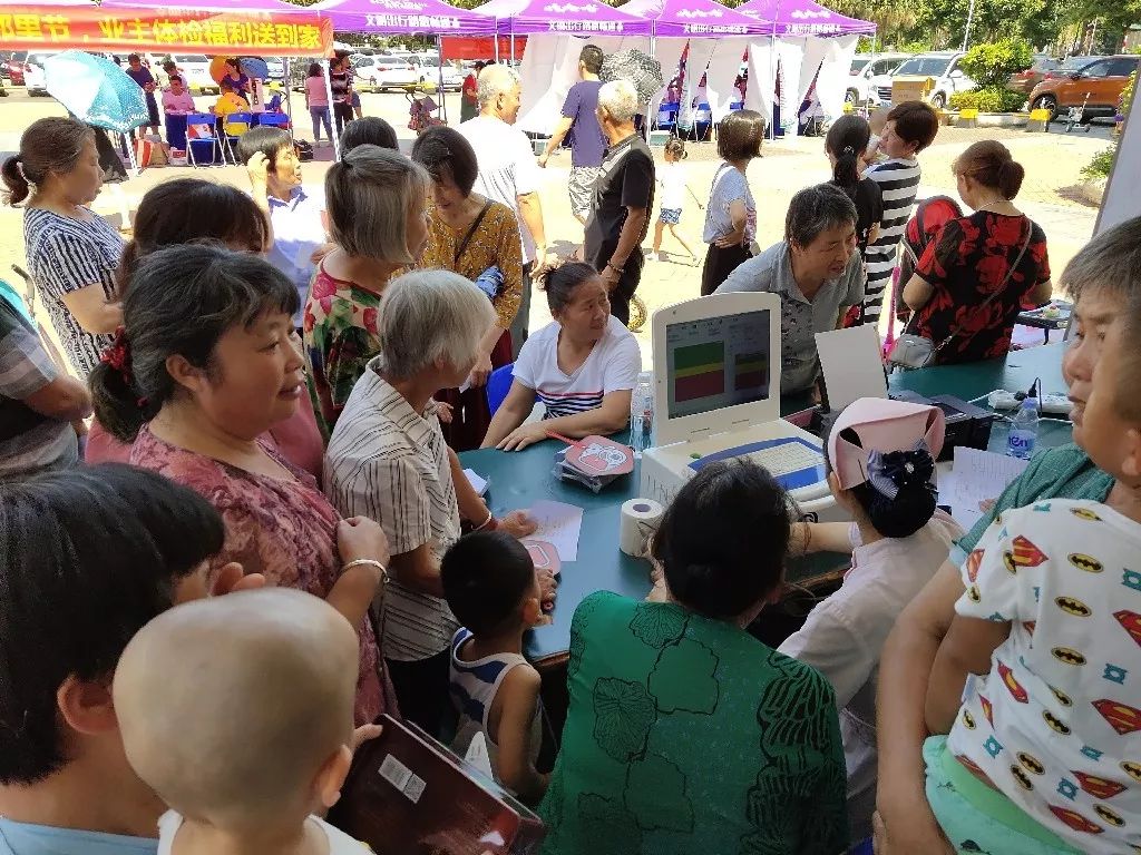 同济医院超强专家团队来襄义诊,义诊活动大咖云集