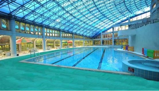 纽恩泰空气能泳池效果图,超低温泳池热泵哪个品牌好