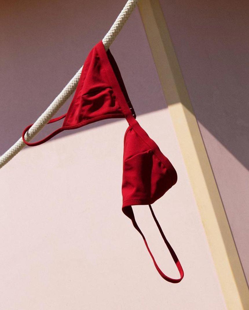 一件泳衣能做什么,夏天那么热有没有凉爽的泳衣