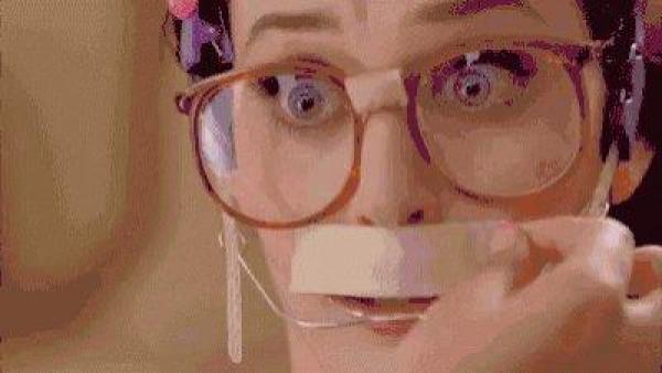 女生胡子已经刮了怎么办,怎么刮胡子避免唇周黑