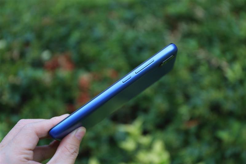 4000毫安电池红米手机,红米7与红米7a哪个值得购买