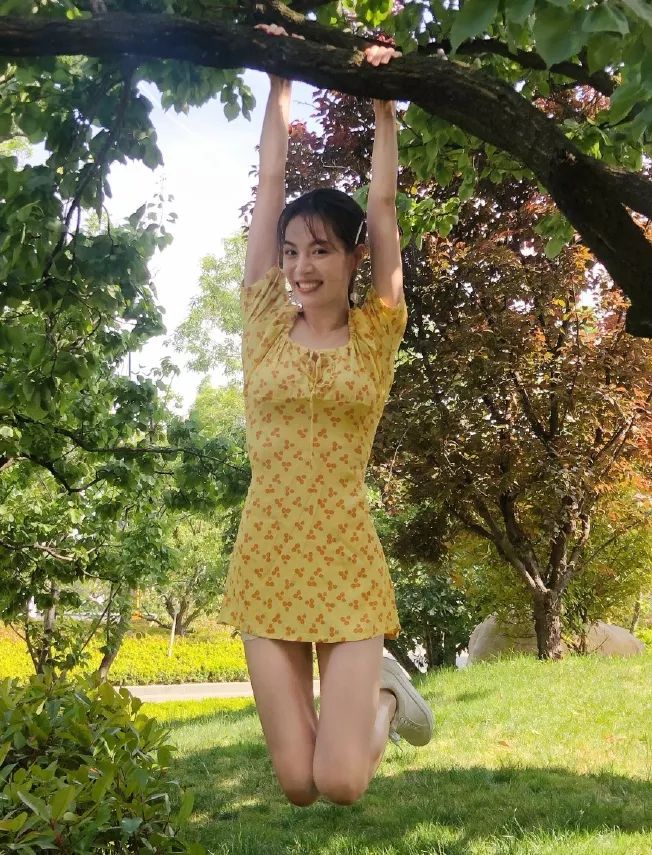 刘雯2019新包,今年流行的刘雯同款包