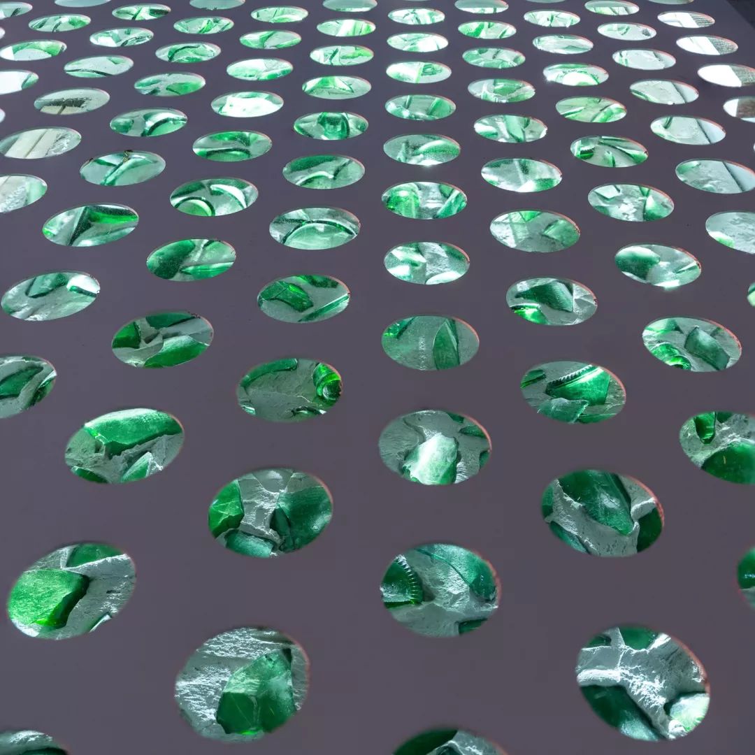 夏天来喝夏天的一杯奶茶,夏天在森林里喝咖啡