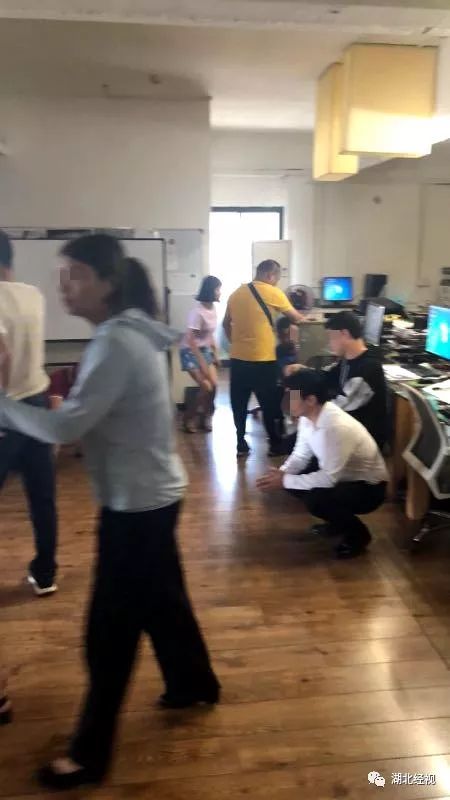 诈骗92人被抓,炒股骗局300人被抓