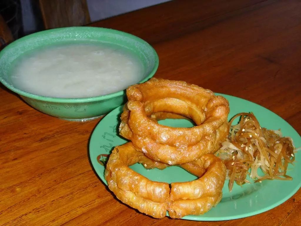 北京小吃卤煮炒肝爆肚,北京美食炒肝卤煮