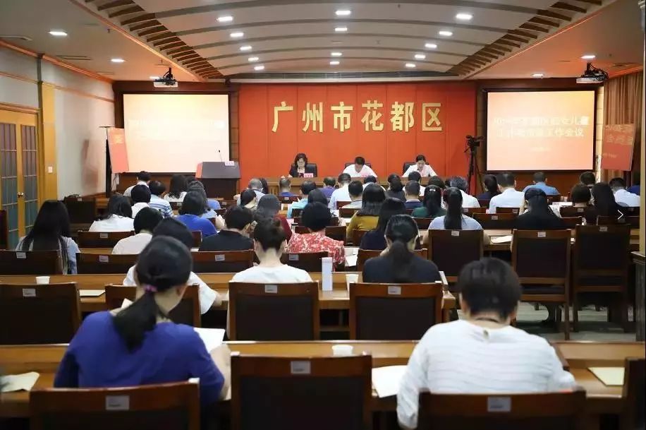 快3周的宝宝只会闹怎么办,一个月的宝宝老是闹怎么办