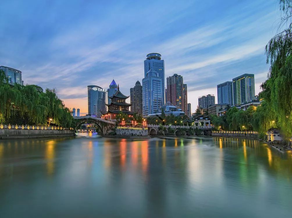 贵阳夏天气温最高多少,贵阳夏天最高气温是多少度