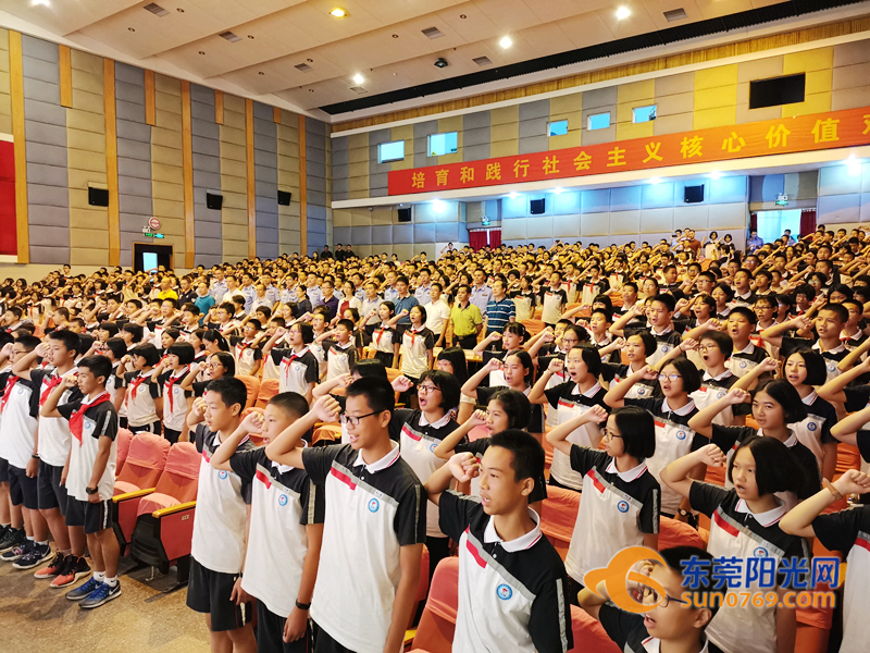 这东西比毒蛇更可怕！今天东莞各地花样“怼”它还专门建了个基地