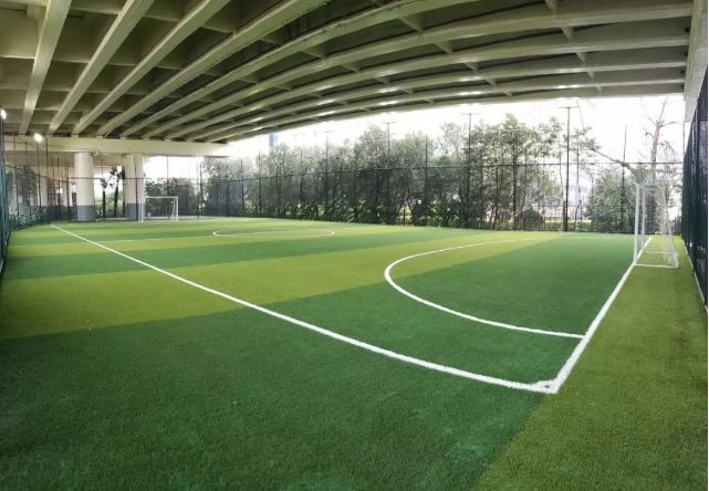 上海市浦东少儿足球夏令营,青少年免费足球公益夏令营