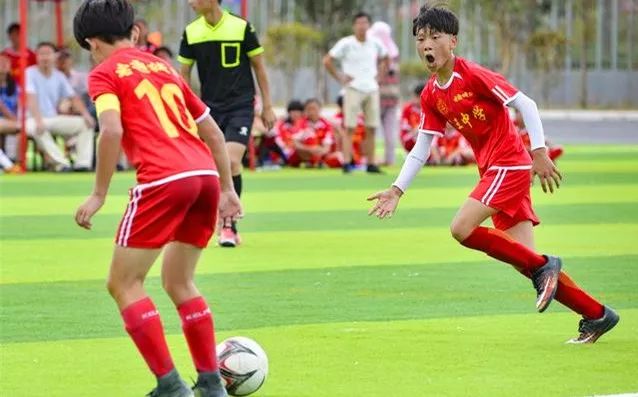 孝感新建足球场在哪里,孝感足球