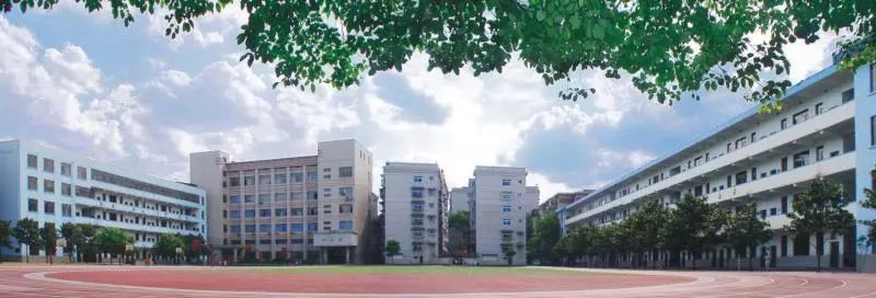 郴州市宜章县第七完全小学校服,校服最美学校