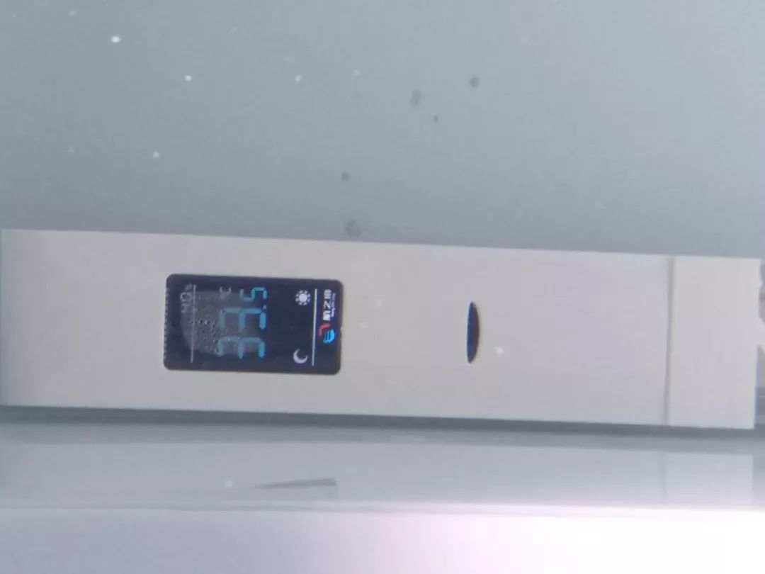 大神「鱼勇」DIY一缸多用“直播”教程，好缸无需再等