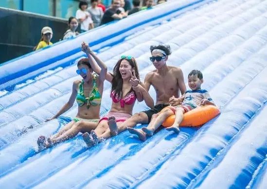 这个夏天必去的十大水上乐园,京城第一浪水上乐园