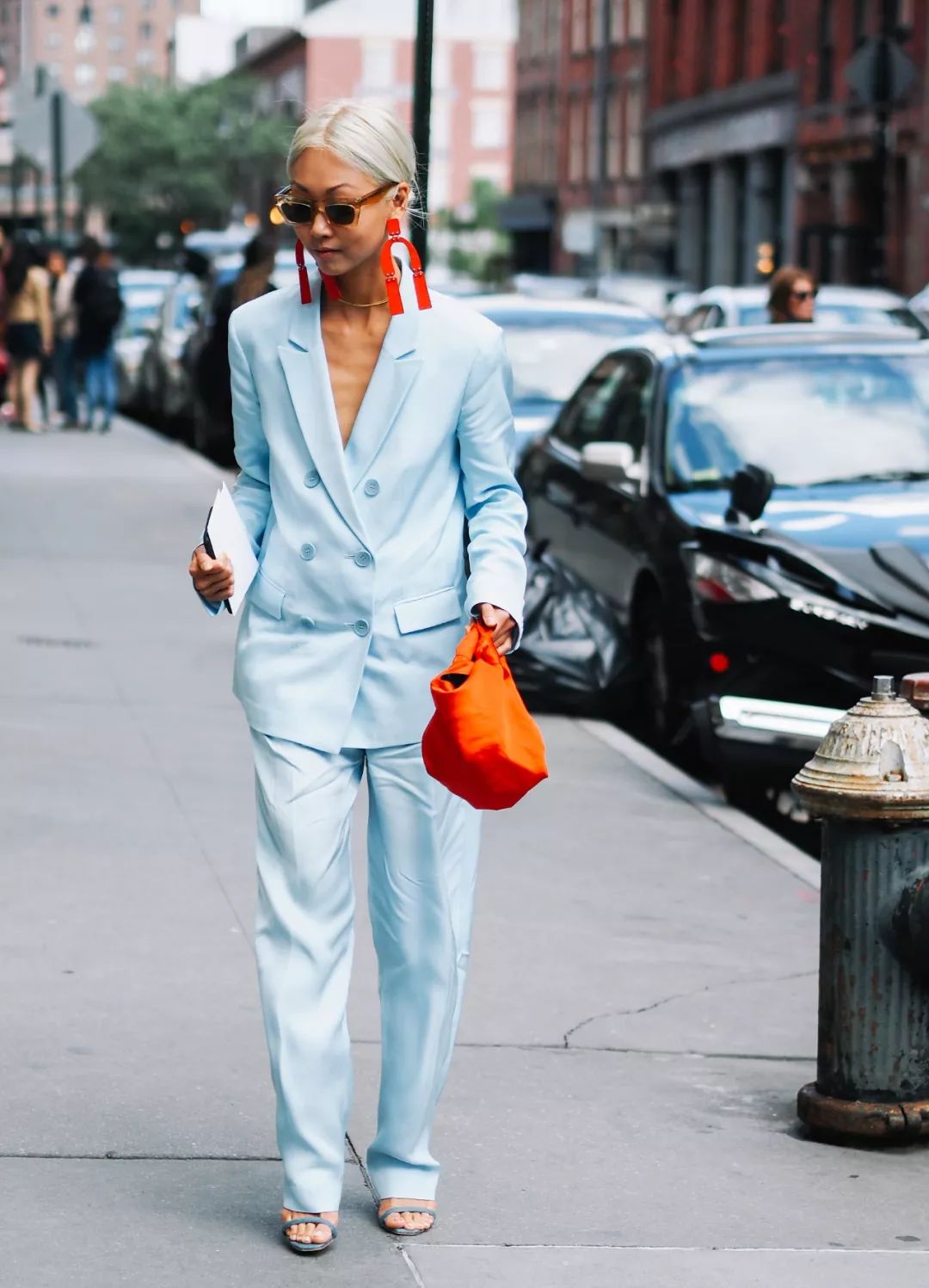 新百伦608冰淇淋色系,冰淇淋色系穿搭针织开衫