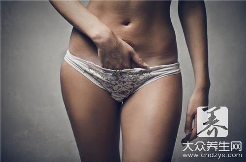 外阴瘙痒白色豆腐渣分泌物,外阴瘙痒外阴上有一层白色的泥