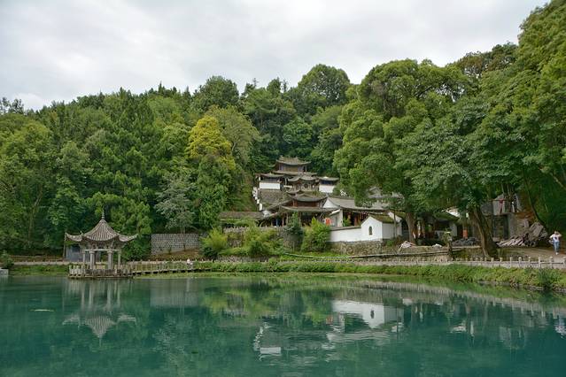 鑵惧啿鐑捣鏅尯鍏崄宀佸厤绁ㄥ悧,浜戝崡鑵惧啿鐑捣鍏洯鏅浠嬬粛