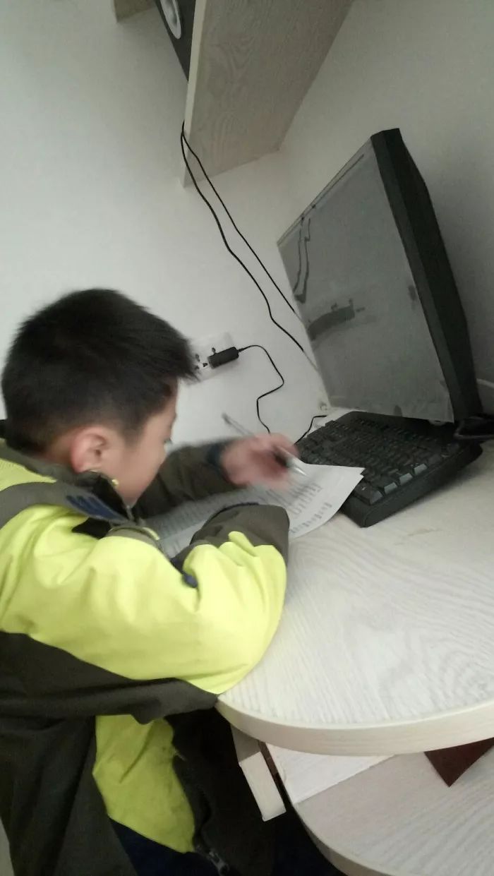 小学生期末考试成绩不理想,一年级期末考试考的不理想