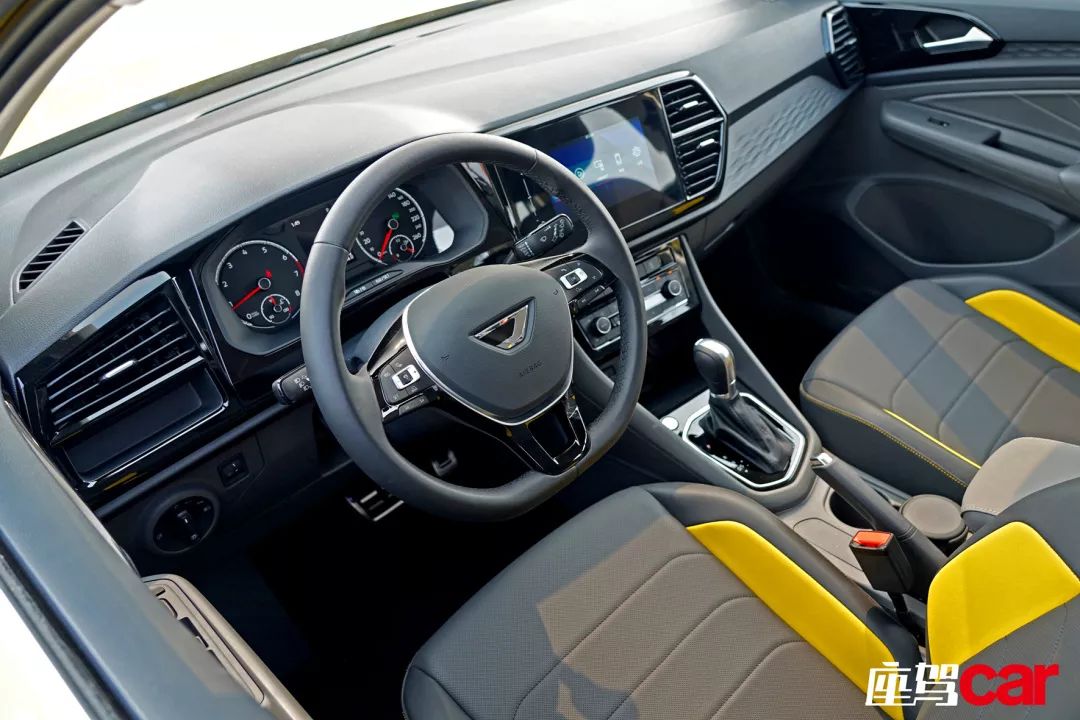 捷达好还是国产车好,捷达还是老款的样子好看