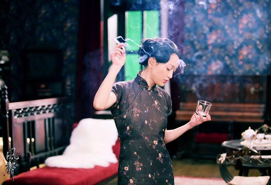 别再跪舔欧美日韩妆了，中国式美妆狠狠教你做人