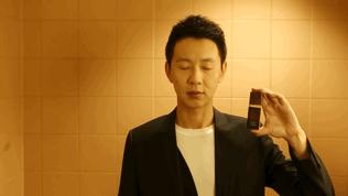 “在这个世界上找不到任何一个地方，还会有人不知道我的名字”