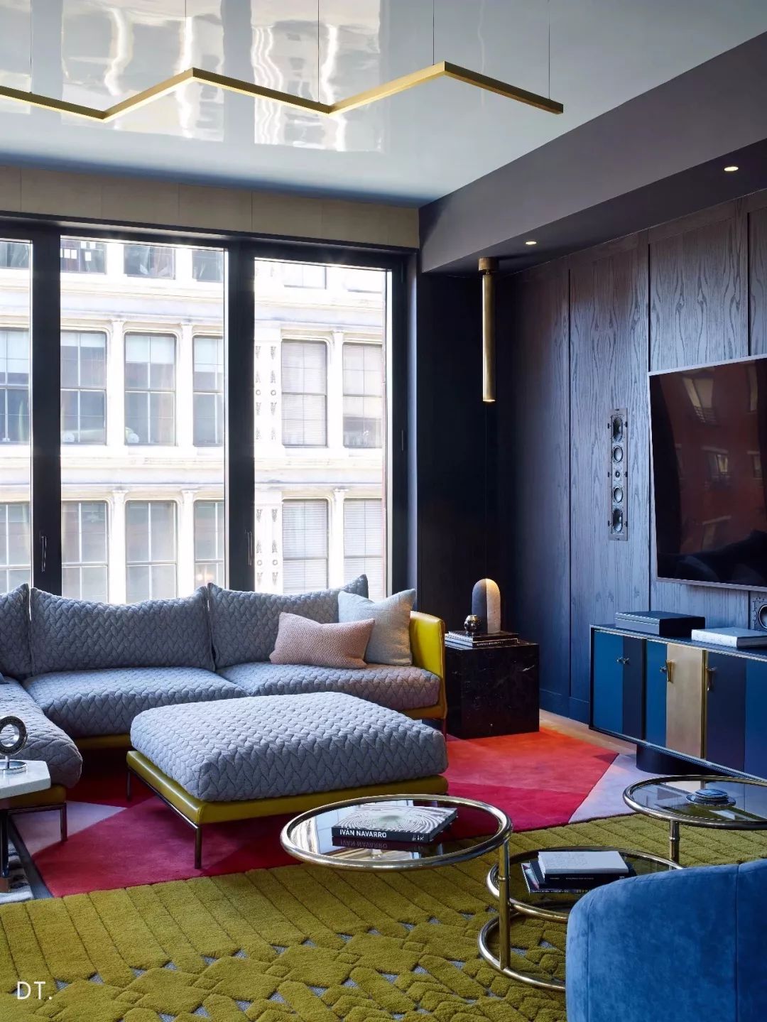 沙发承载了你的惬意,客厅沙发就是家的一道最美的风景