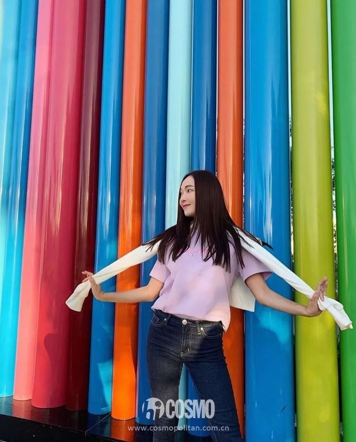 欧阳娜娜jennie撞衫番茄面,jennie和欧阳娜娜撞衫的衣服