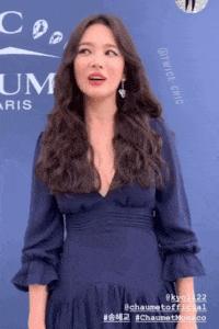 何穗刘雯香奈儿走秀,何穗刘雯超模走秀