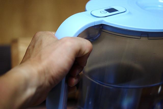 烧水壶直接连接净水器,无需插电净水器一体机