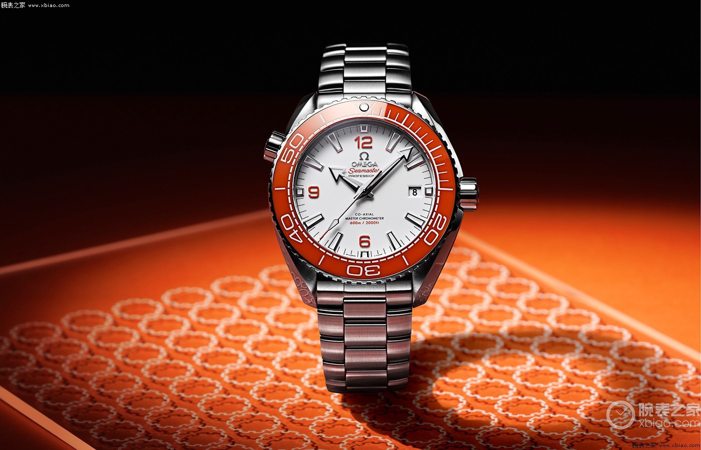 被看好的欧米茄全新海马系列海洋宇宙600米潜水表
