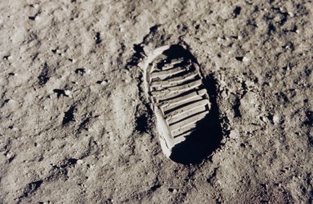 美国阿波罗载人登月计划是骗局吗,阿波罗载人登月工程历史