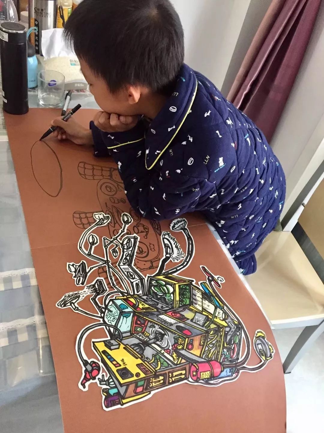 天呐，才10岁！江阴这个姓*党**的男孩火了