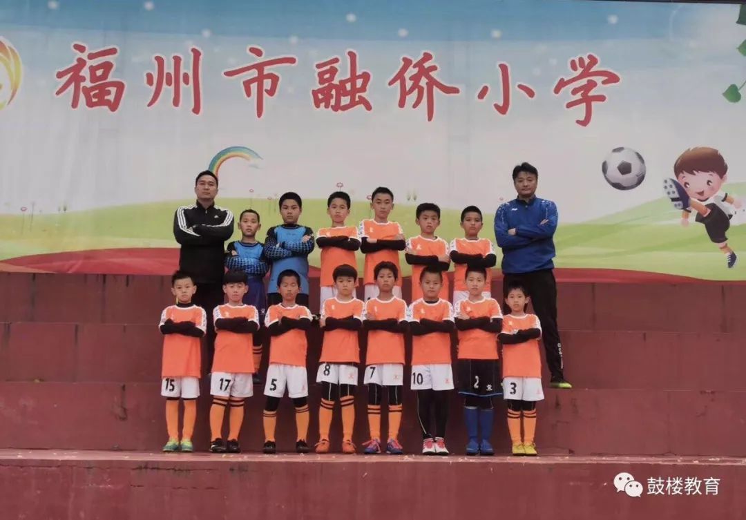 牛娃获奖视频,牛娃游泳冠军