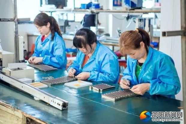 让更多乡亲实现家门口就业,让更多乡亲在家门口致富