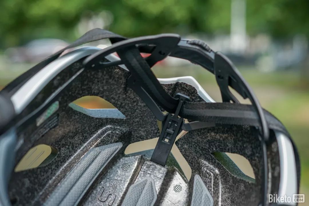 头盔黑武士高科技,头盔安全黑科技