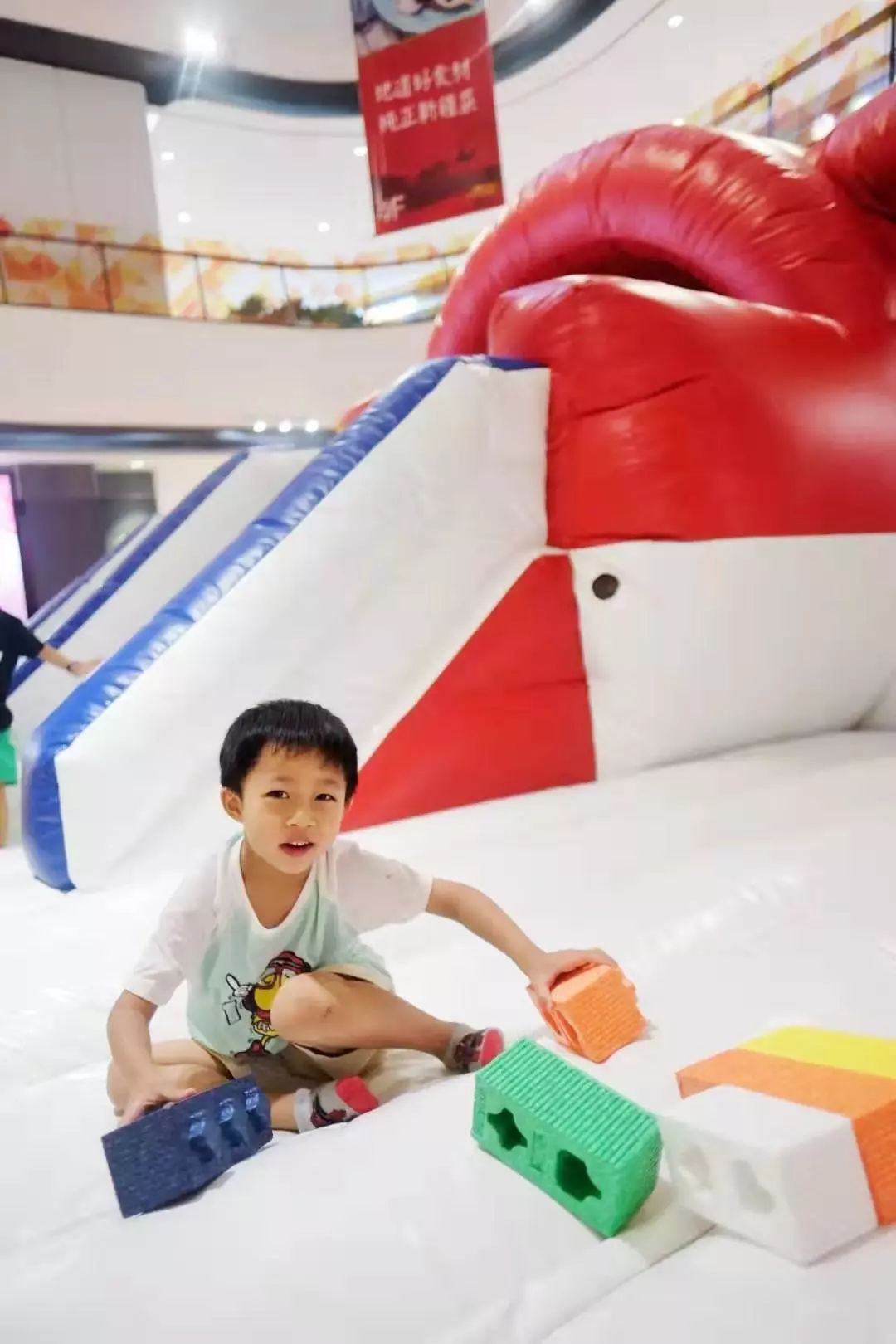 超级飞侠飞机回基地,超级飞侠闯关游乐场